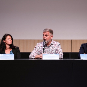 2023 - Diskuzní stůl 2023