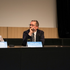2023 - Diskuzní stůl 2023