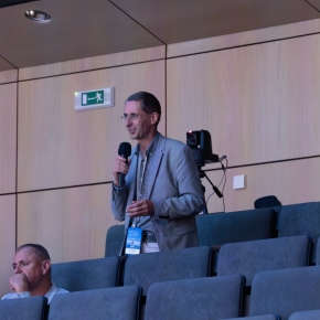 2023 - Diskuzní stůl 2023