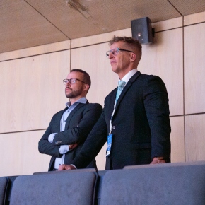 2023 - Diskuzní stůl 2023