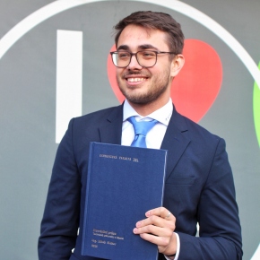 2025 - Doktorka a doktoři