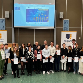 2025 - Young Scientist